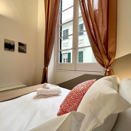 Happy Family Apartments U Papaviou Genoa Bagian luar foto