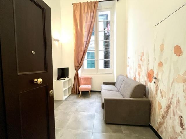 Happy Family Apartments U Papaviou Genoa Bagian luar foto